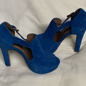 BNIB Steven by Steve Madden Elegant Royal Blue Suede Peep Toe Women's Heels Sz 6